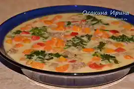 Сырный суп с бататом и капустой Кэйл