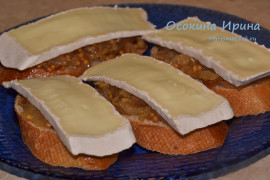 Гренки с луком и 